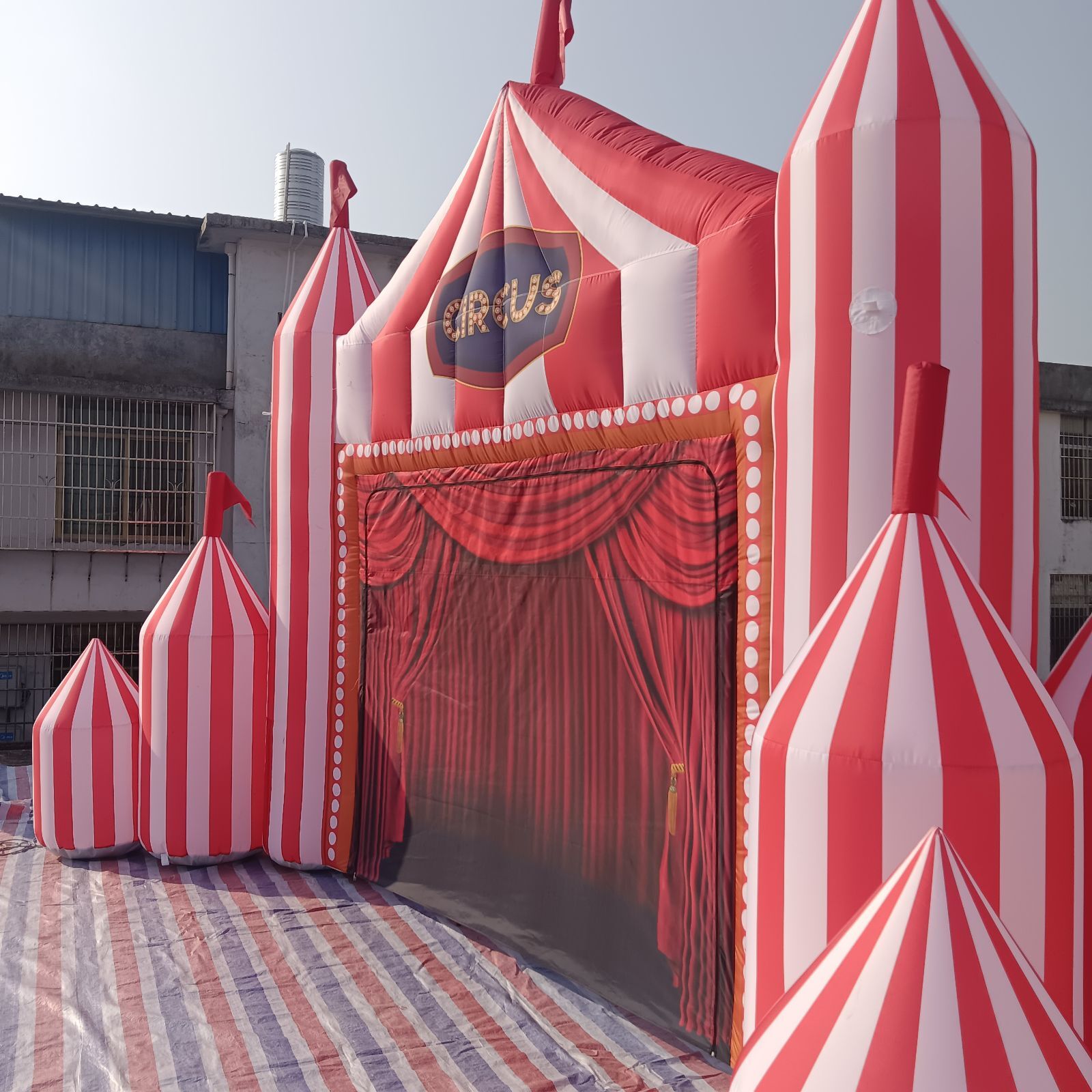 Inflatable Circus Arch