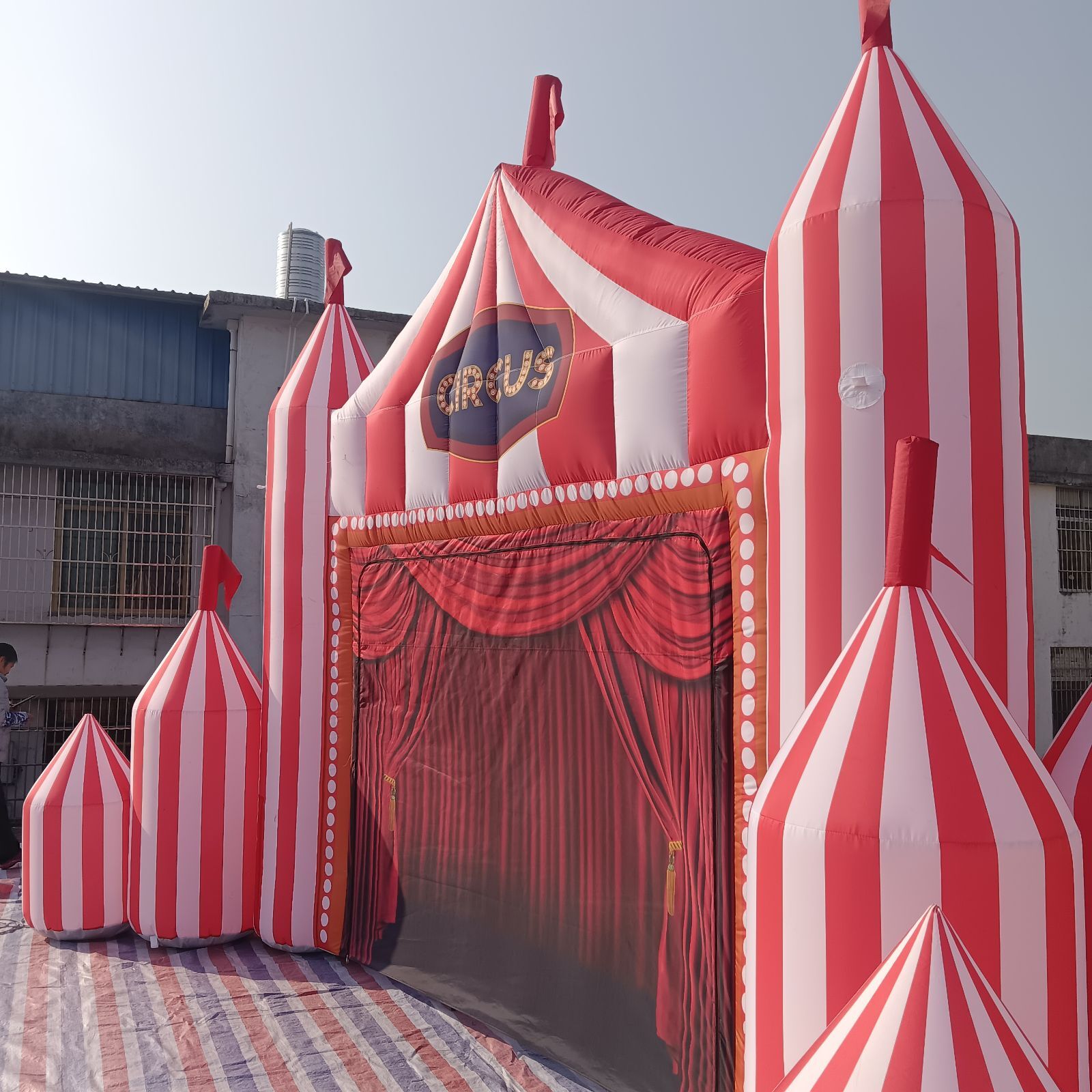 Inflatable Circus Arch