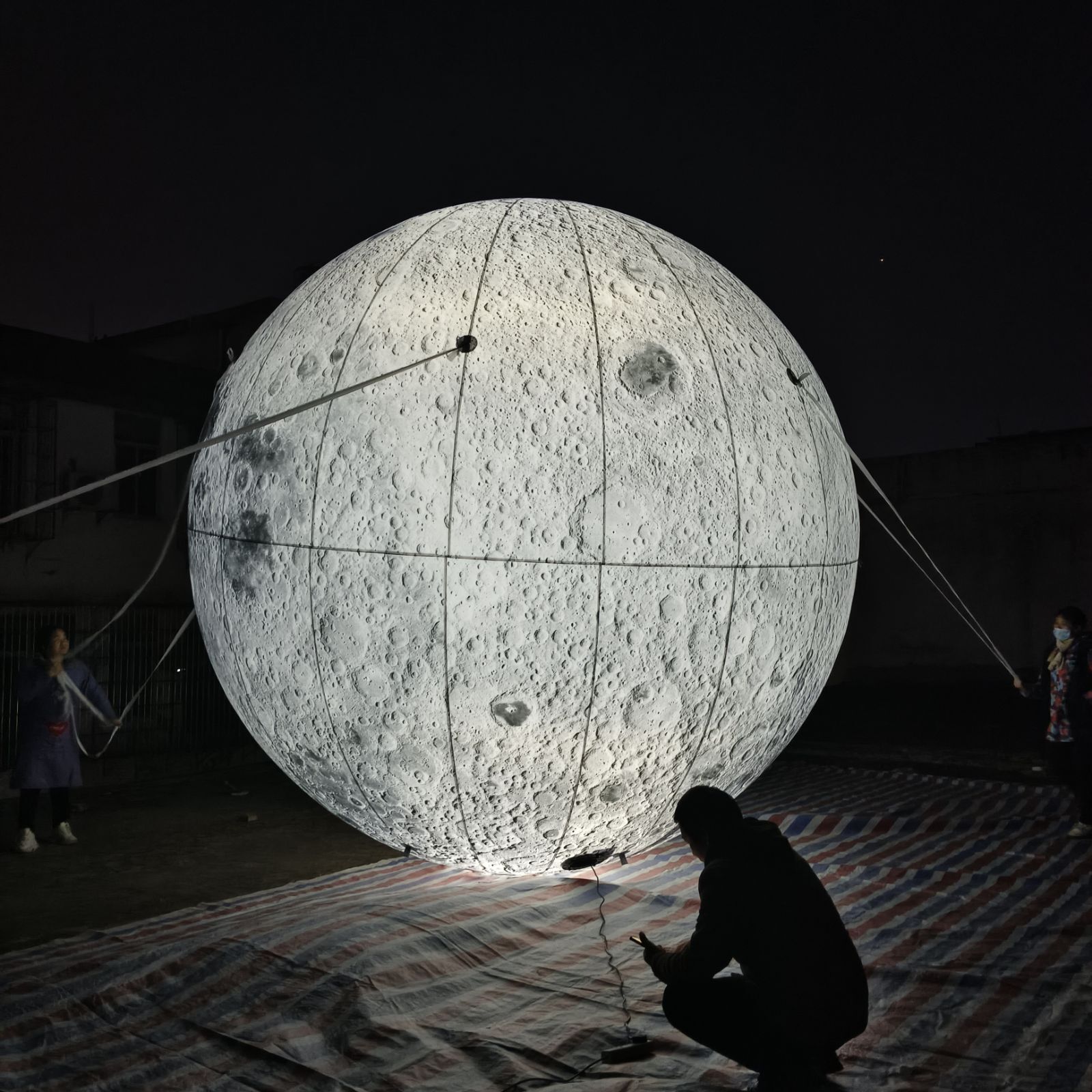 Inflatable Moon