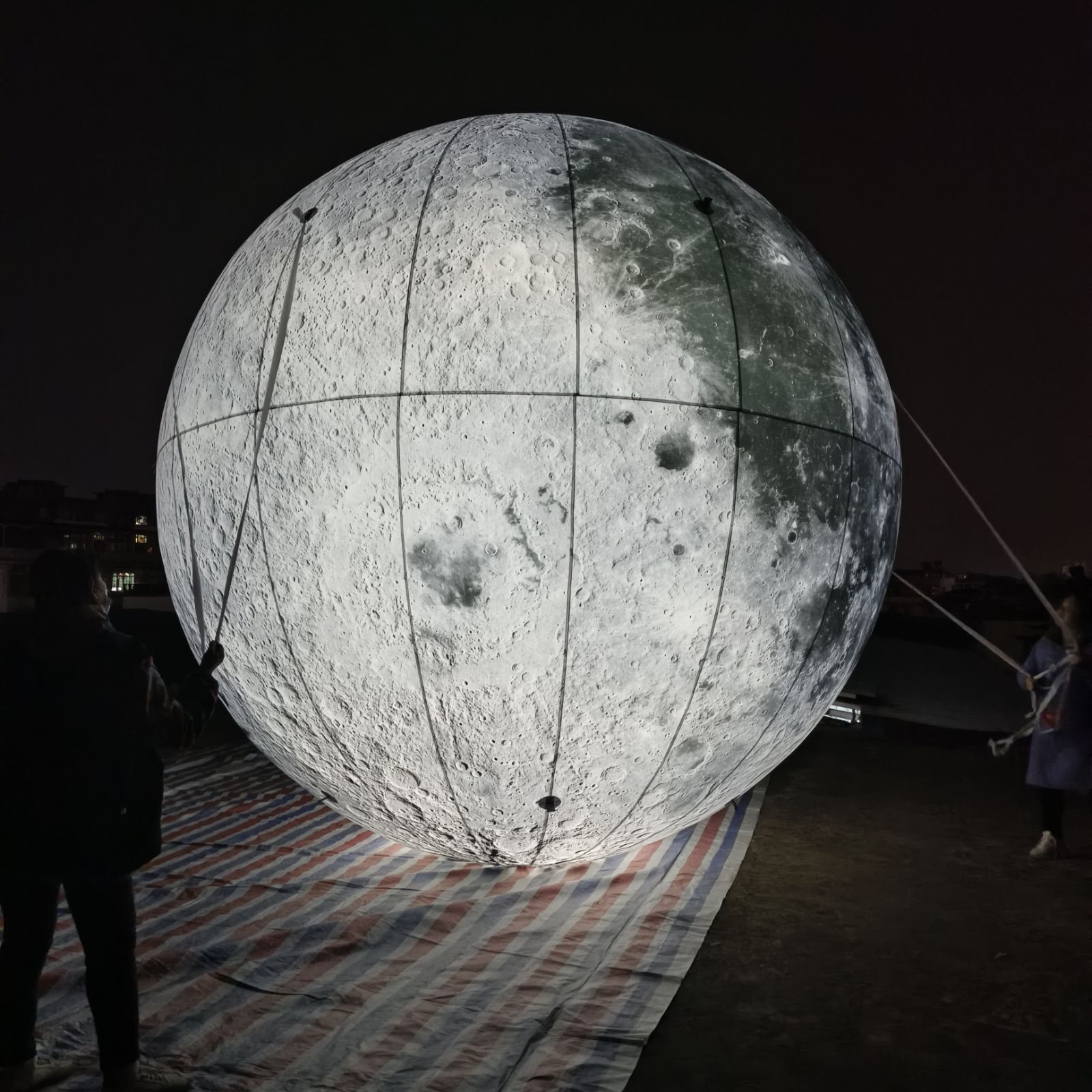 Inflatable Moon