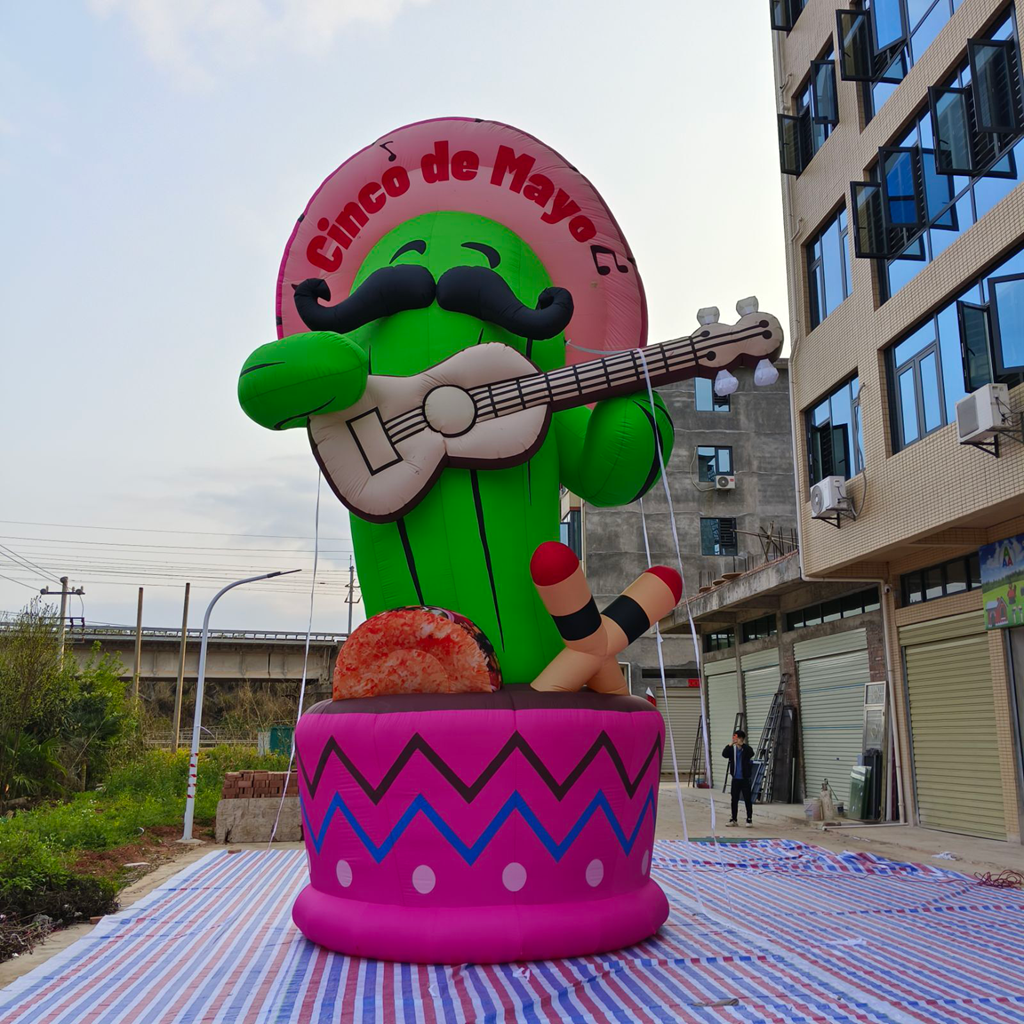 Giant Inflatable Cactus with Blower Cinco de Mayo with Taco Sombreros Guitar for Party Fiesta 5th Mexican Holiday Celebrations
